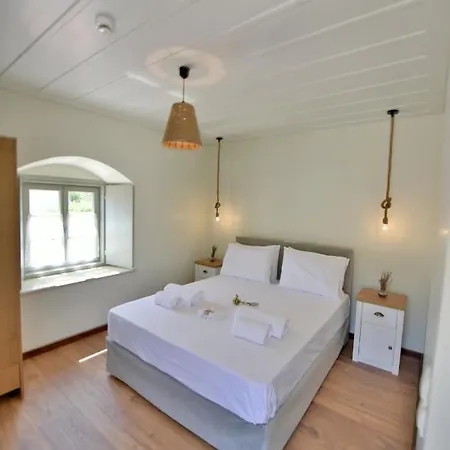 Guest house Onar Hydra
